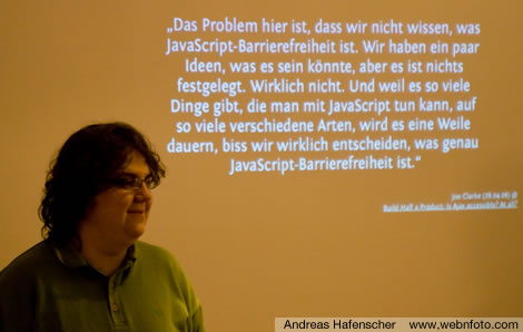 Eric vor einem Slide